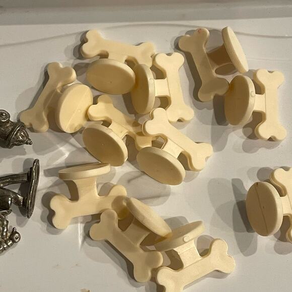 Dogopoly Board Game Tail Wagging Dog-opoly Monopoly Toy No Instructions READ - Picture 12 of 15